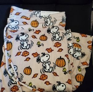 NWT AE Halloween Fall Snoopy Pumpkin Super Hi-Rise Plush Leggings / Pajama Pants